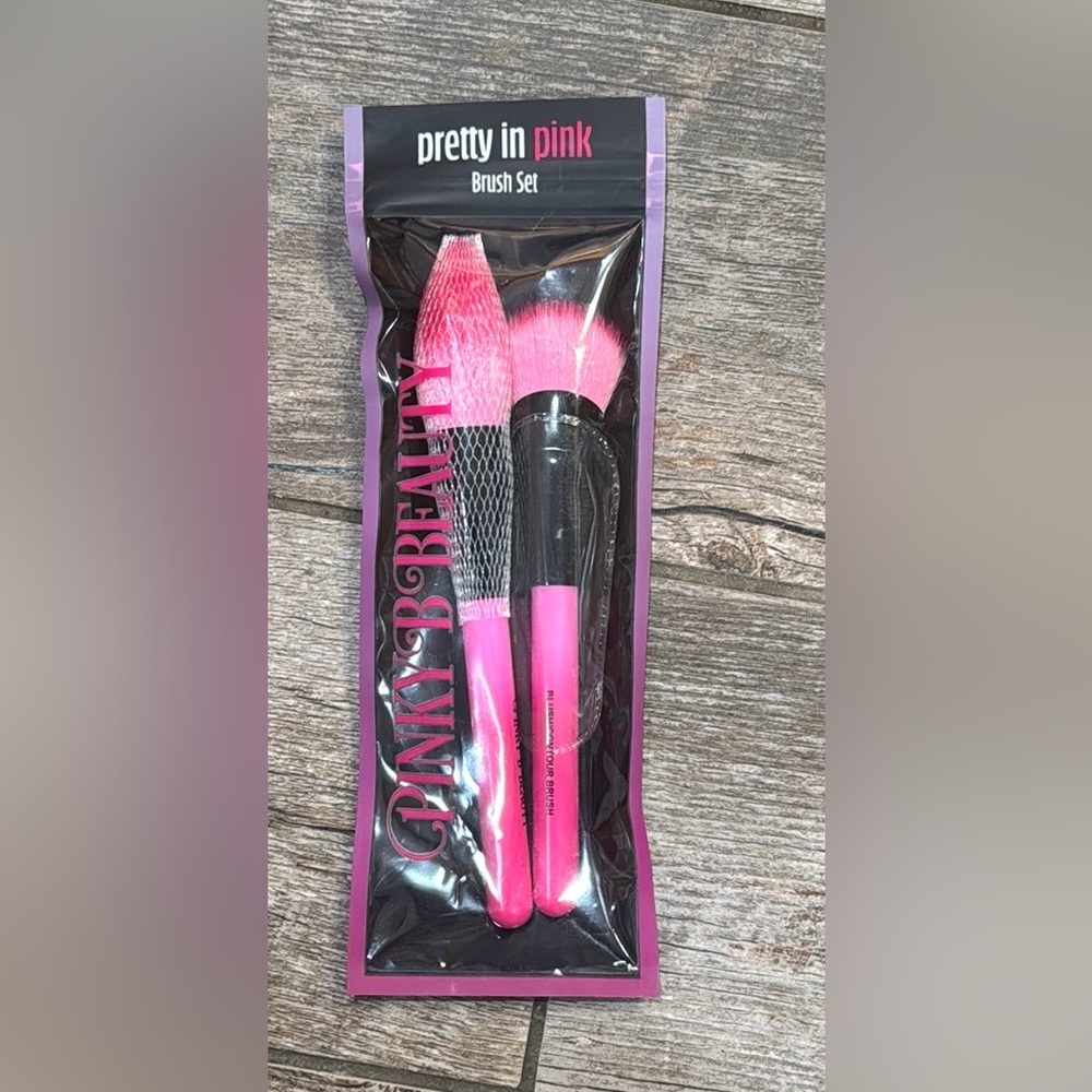 Pink Brush Set​